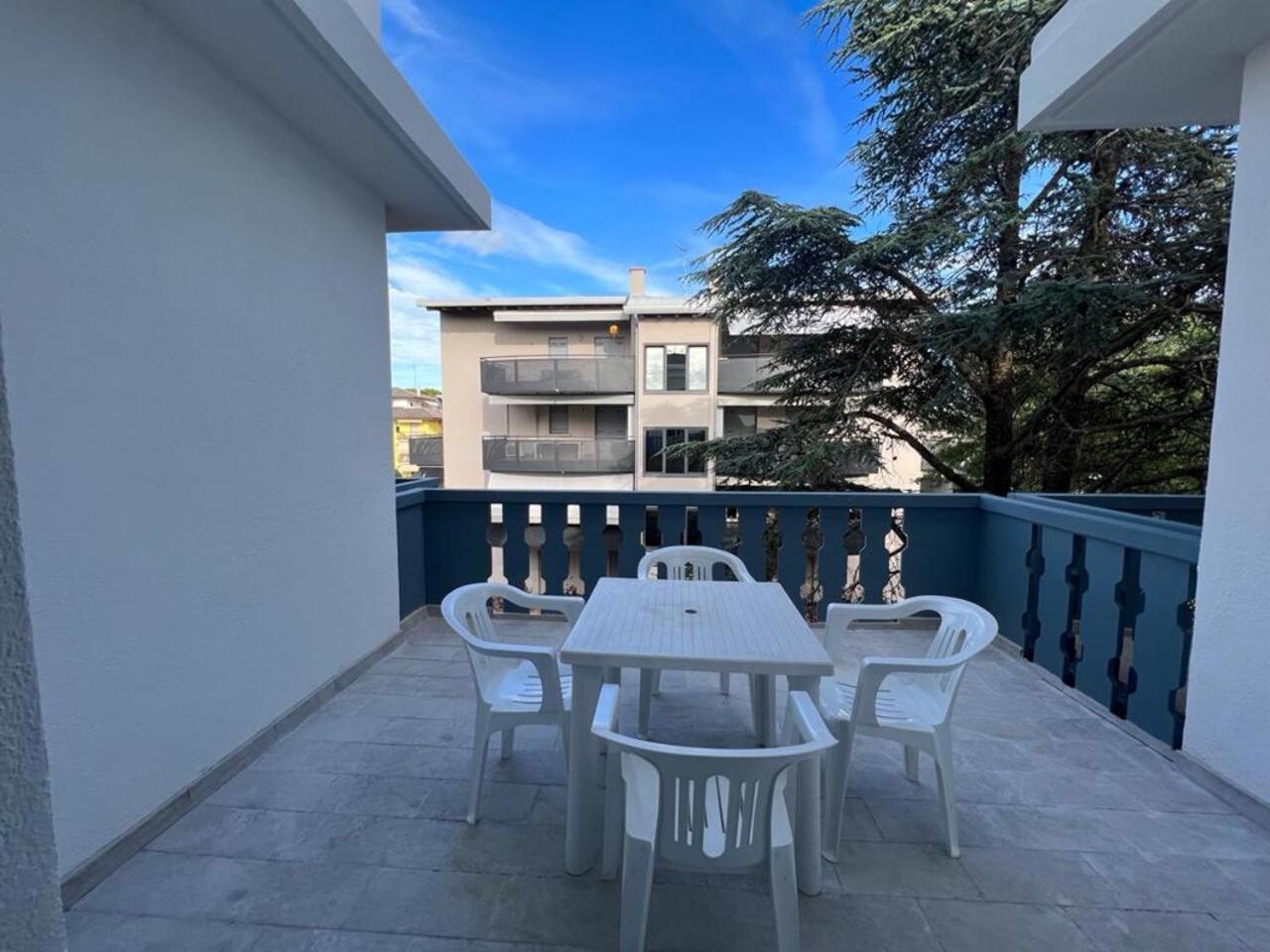 Condominio Ivelca Lignano Sabbiadoro Ngoại thất bức ảnh