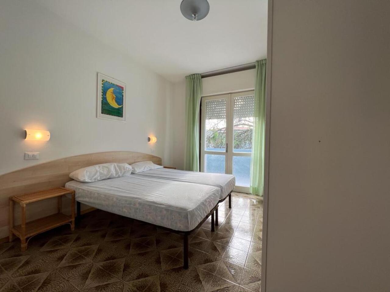 Condominio Ivelca Lignano Sabbiadoro Ngoại thất bức ảnh