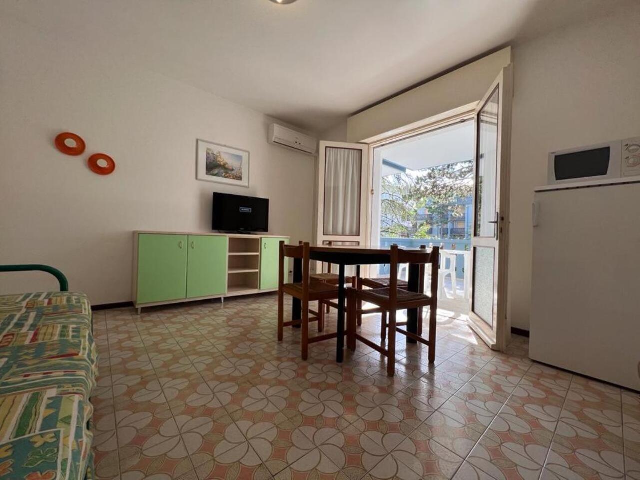 Condominio Ivelca Lignano Sabbiadoro Ngoại thất bức ảnh