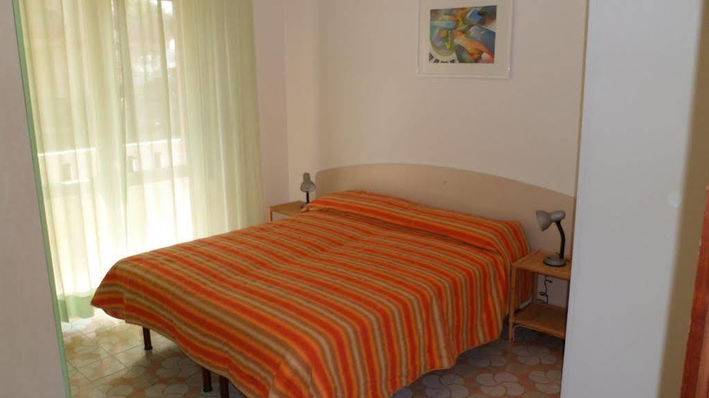 Condominio Ivelca Lignano Sabbiadoro Ngoại thất bức ảnh